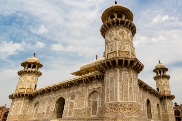 Same Day Taj Mahal Tour by Train from Delhi